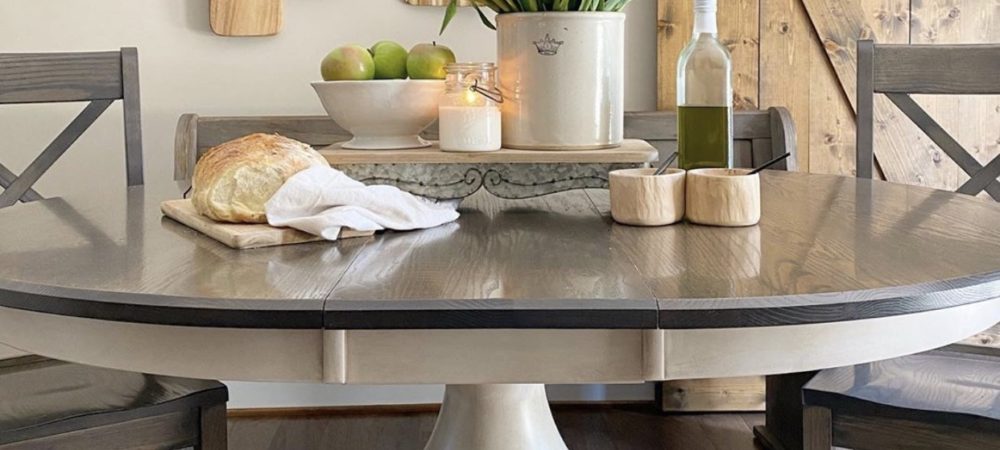 4 Ways of Using Wood Cutting Boards in Decor